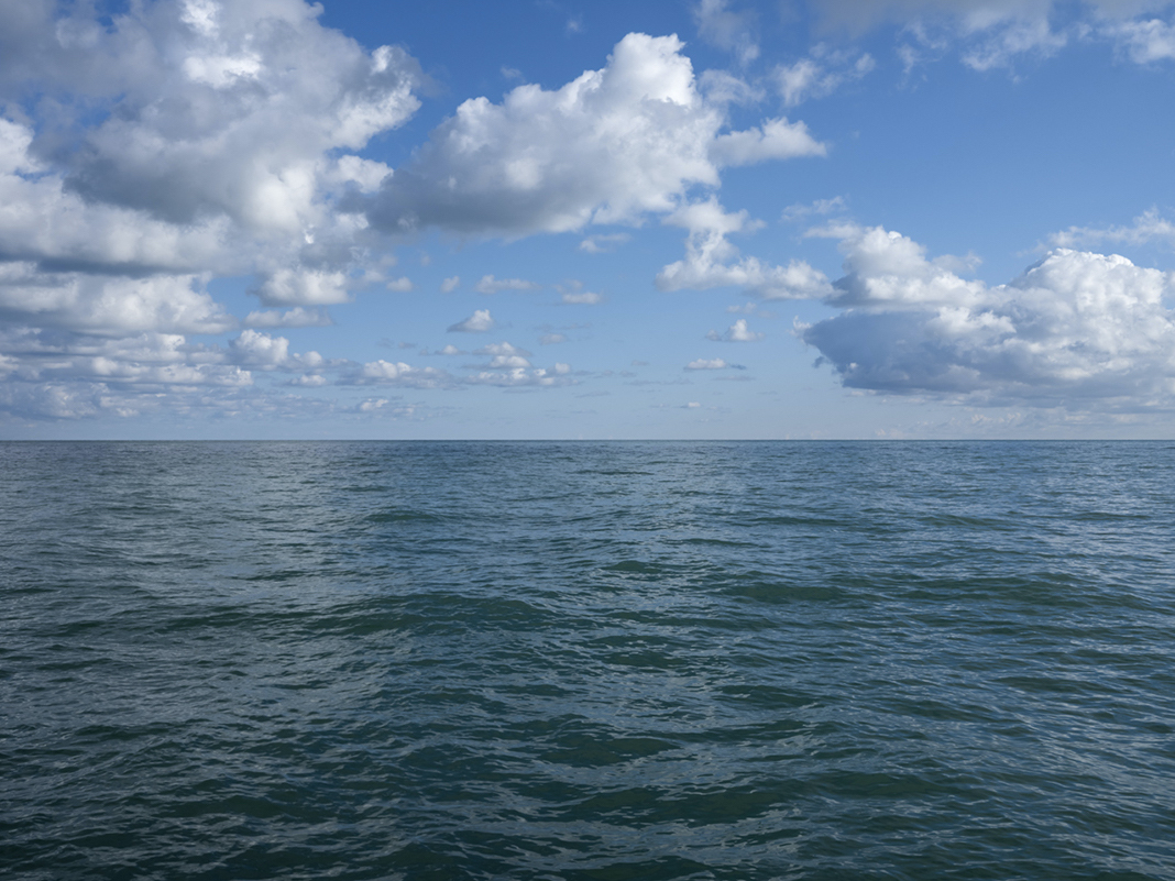 From September 14th, 2023, a mid-September morning where the blues of water and sky work together in striking harmony. The air is clear and you get the sense that a new season has begun. Arriving to the lakefront to see this landscape was such a marked changed from the summer with its countless days filled with hazy and heavy skies.