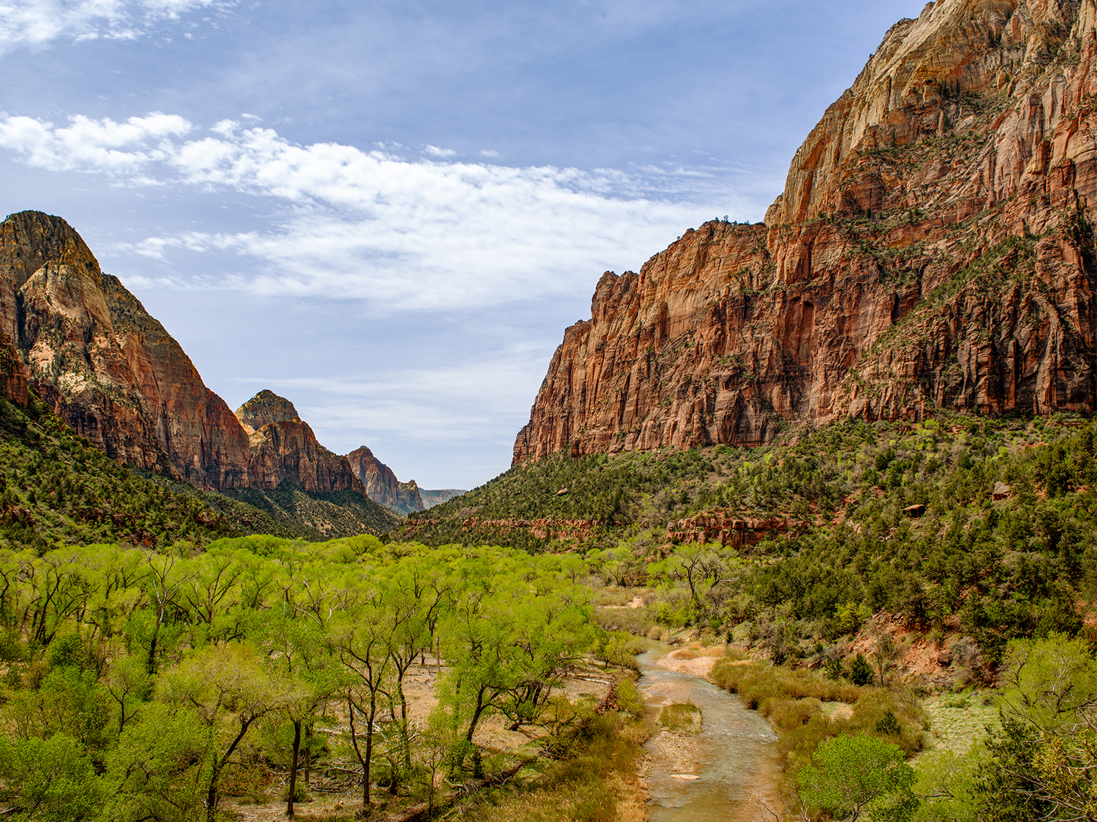 Lincoln Schatz Studio is pleased to introduce Twelve Thousand Years, a new edition of landscape photographs featuring the narrow slot canyons, deserts, plateaus and mountains of Zion National Park in Southwestern Utah.